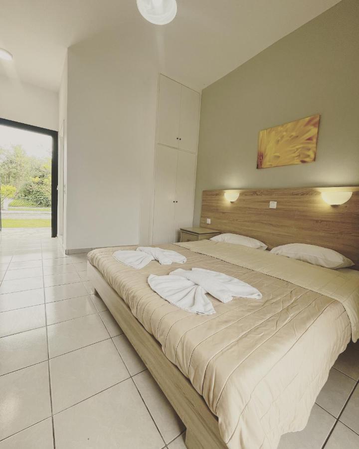 Banos Apartments And Swimming Pool โรดา ภายนอก รูปภาพ